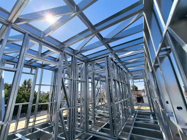 Obra de construção em Light Steel Frame (LSF) da Carmona & Pinto em Évora